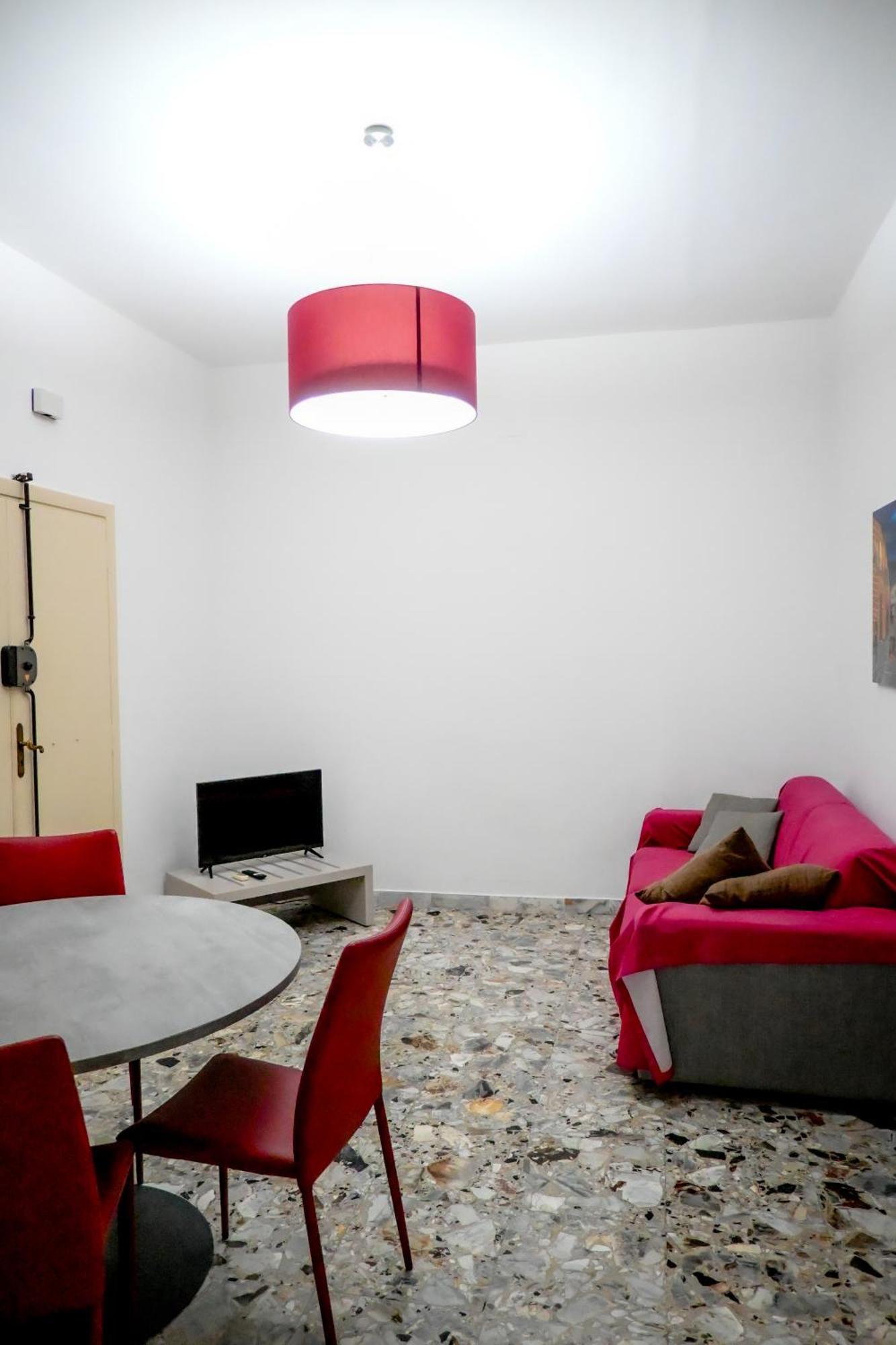 Miro Bed & Breakfast 2*